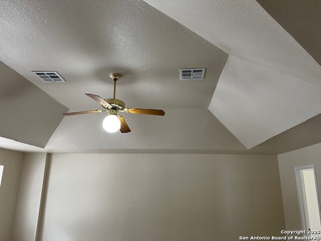 Image 41 of 56 For 13602 Possum Hill