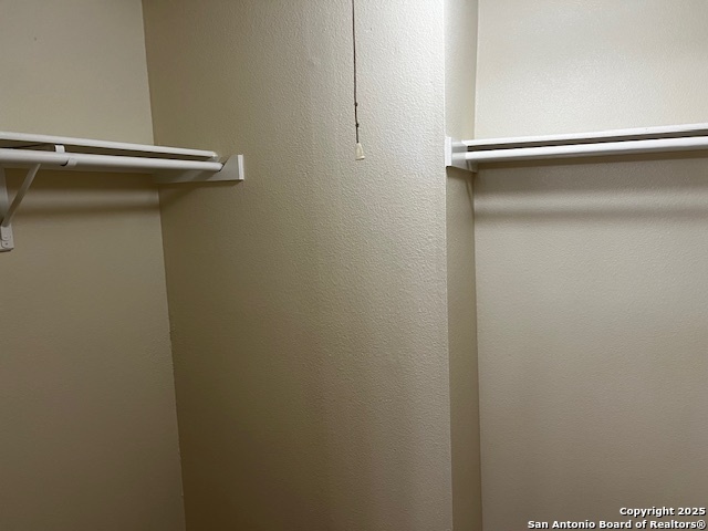 Image 49 of 56 For 13602 Possum Hill