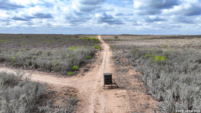 Image 9 of 38 For 5518 County Road 310