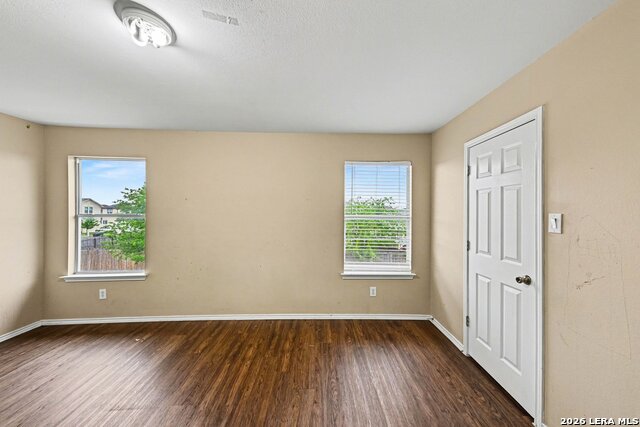 Image 13 of 17 For 6907 Macaway