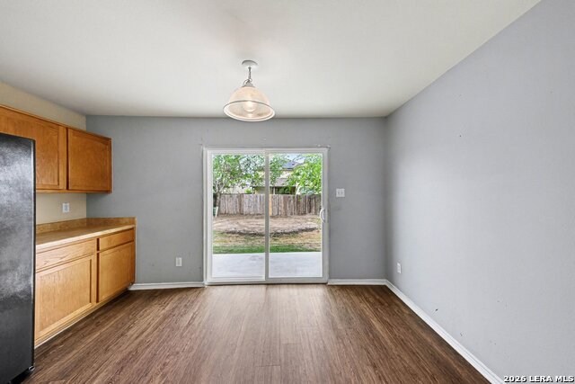 Image 4 of 17 For 6907 Macaway