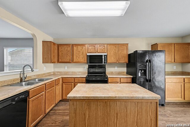 Image 5 of 17 For 6907 Macaway