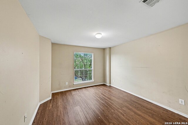 Image 7 of 17 For 6907 Macaway