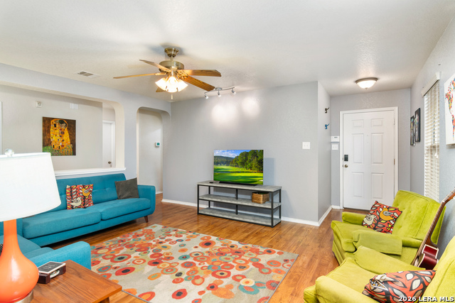 Listing photo id 1 for 14726 Bluemist Pass