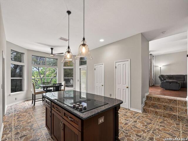 Image 18 of 34 For 8730 Iliad  