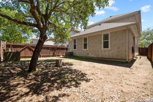 Image 28 of 30 For 6909 Abbey Fls