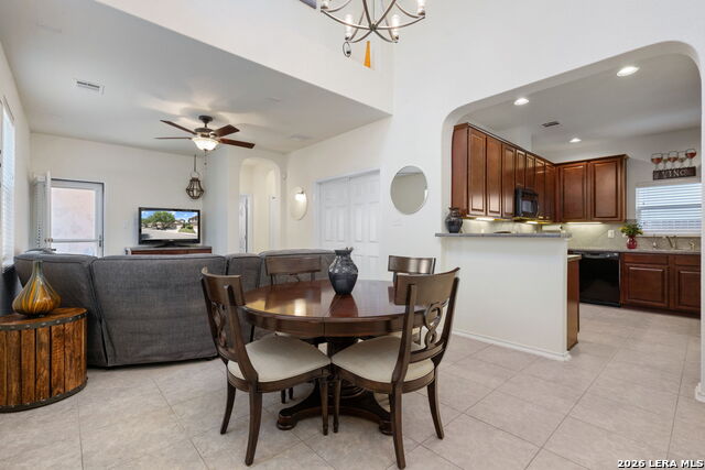 Image 6 of 30 For 6909 Abbey Fls