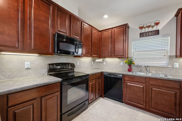 Image 7 of 30 For 6909 Abbey Fls