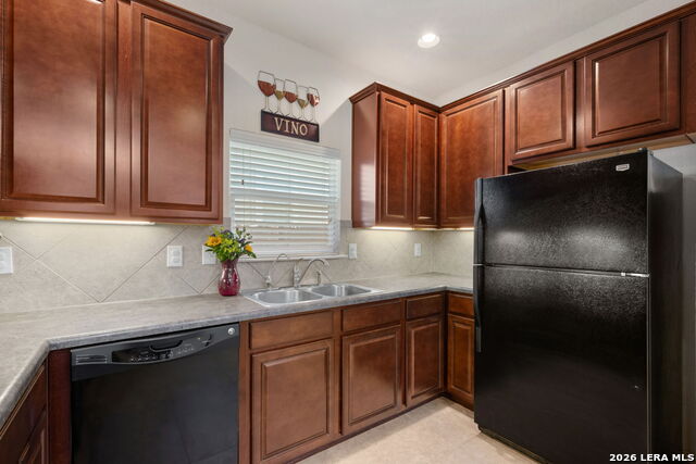 Image 8 of 30 For 6909 Abbey Fls