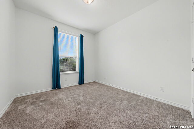 Listing photo id 22 for 4568 Klein Mdws