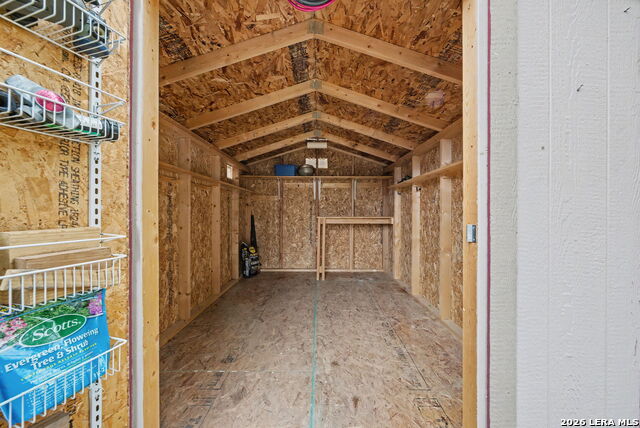 Listing photo id 30 for 4568 Klein Mdws