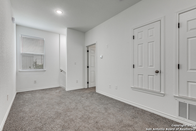 Image 12 of 25 For 1835 Poplar W 402