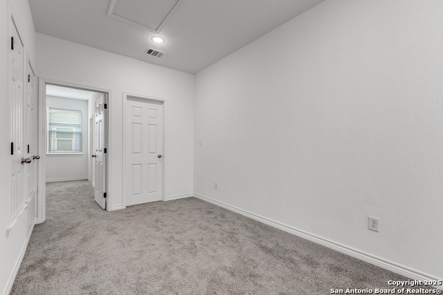 Image 14 of 25 For 1835 Poplar W 402