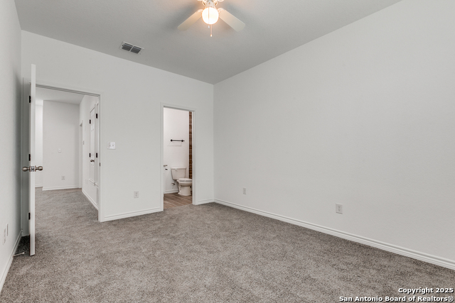 Image 16 of 25 For 1835 Poplar W 402