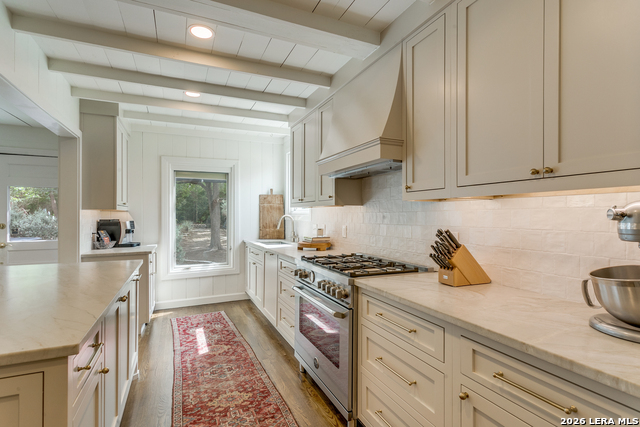 Image 11 of 24 For 430 Corona Ave