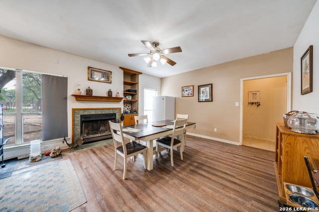 Image 9 of 33 For 1855 Burr Oak Ln