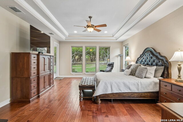 Image 17 of 47 For 480 Wentworth