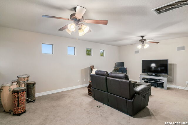 Image 28 of 47 For 480 Wentworth