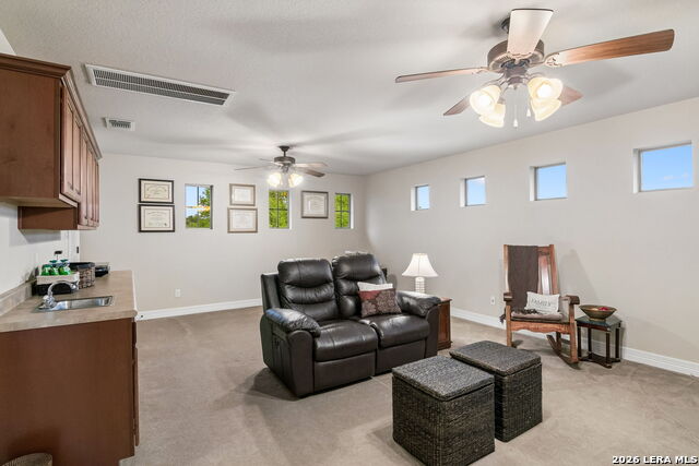 Image 30 of 47 For 480 Wentworth