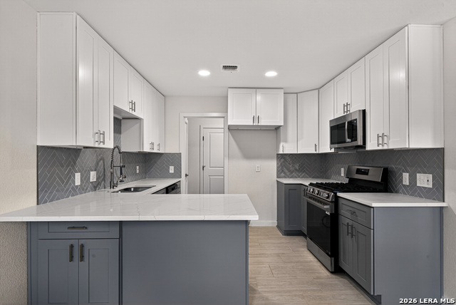 Image 10 of 34 For 6135 Willowridge Ln