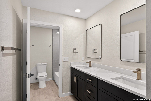 Image 19 of 34 For 6135 Willowridge Ln