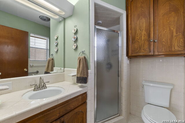 Image 19 of 36 For 3211 Leyte  