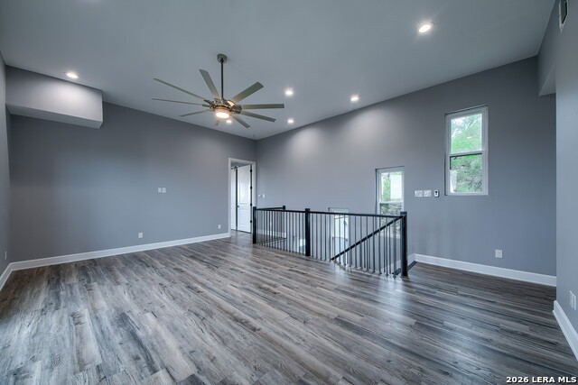 Image 15 of 36 For 714 Misty Water Ln