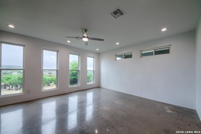 Image 5 of 36 For 714 Misty Water Ln