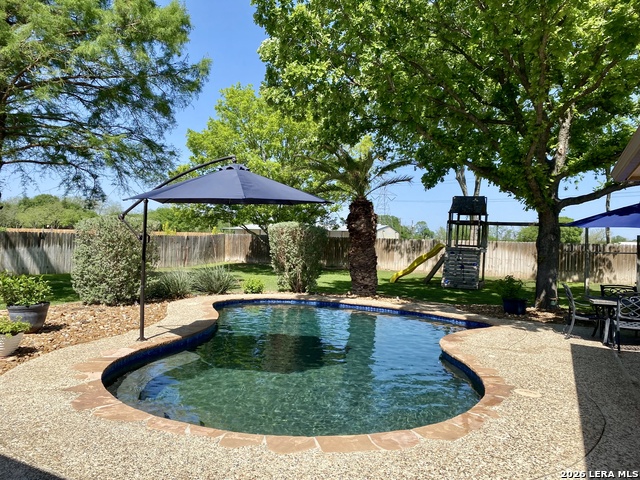 Image 3 of 27 For 256 Las Brisas