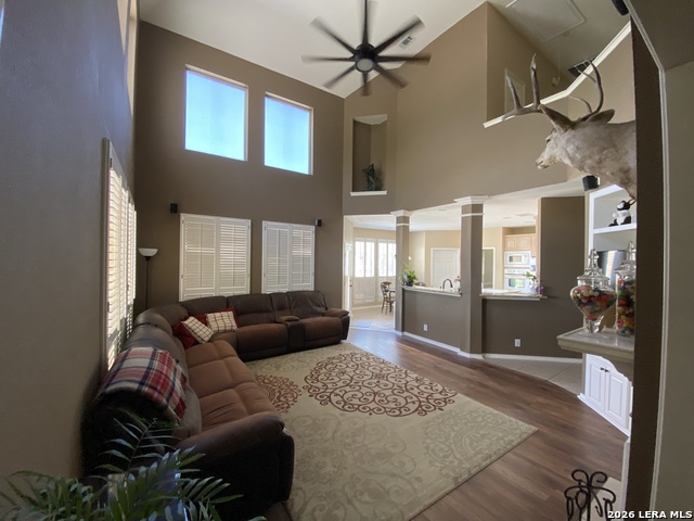 Image 6 of 27 For 256 Las Brisas