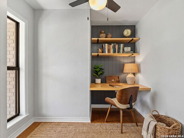 Listing photo id 4 for 91 Ohio Ave  