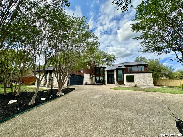 Image 3 of 50 For 201 Country Wood Dr