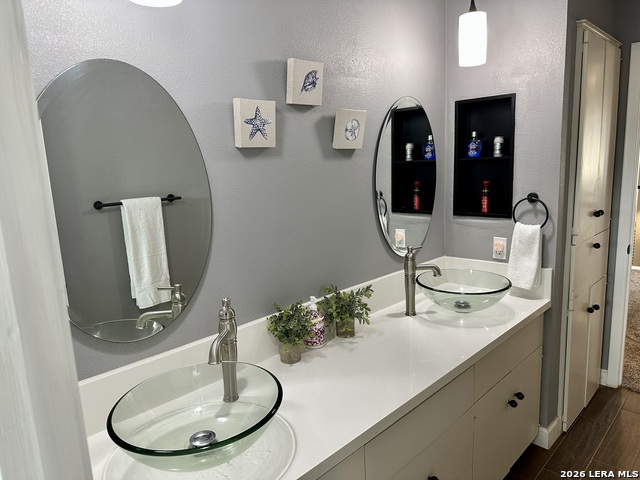 Image 38 of 50 For 201 Country Wood Dr