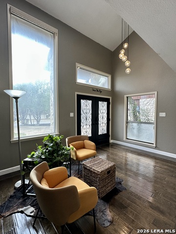 Image 6 of 50 For 201 Country Wood Dr