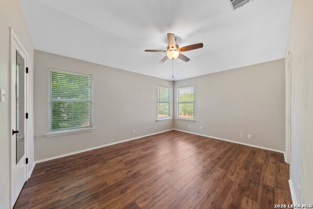 Image 18 of 33 For 659 Coral Harbor