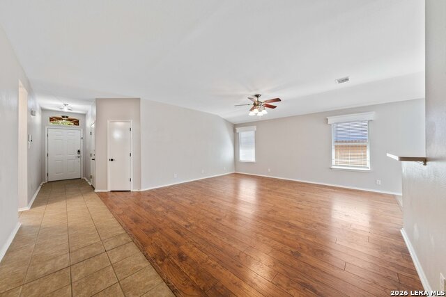 Image 7 of 33 For 659 Coral Harbor