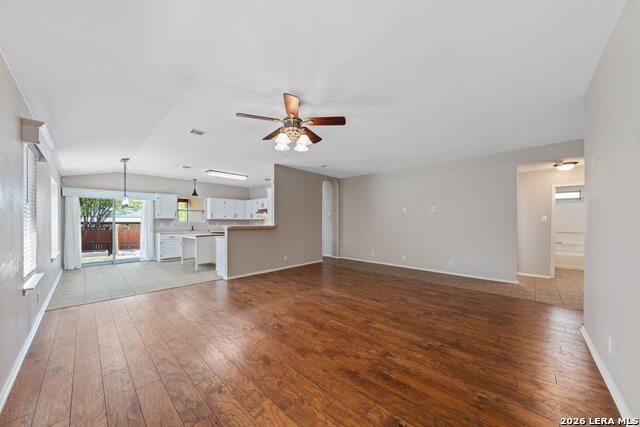 Image 8 of 33 For 659 Coral Harbor