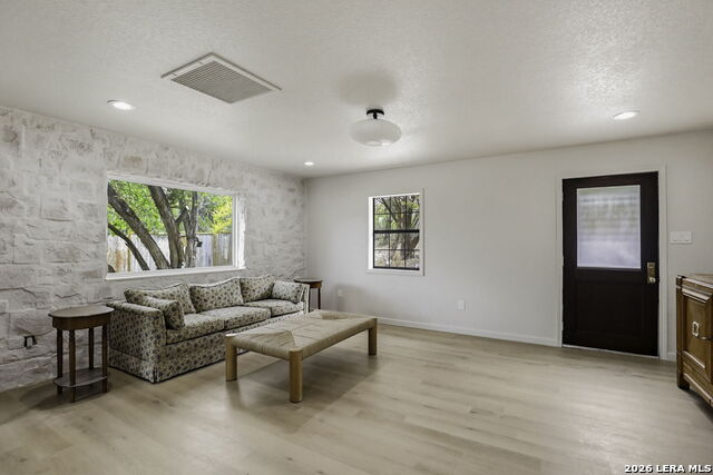 Image 11 of 24 For 7880 Elk Dr  