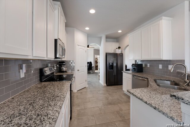 Image 8 of 28 For 3639 Clear Cloud