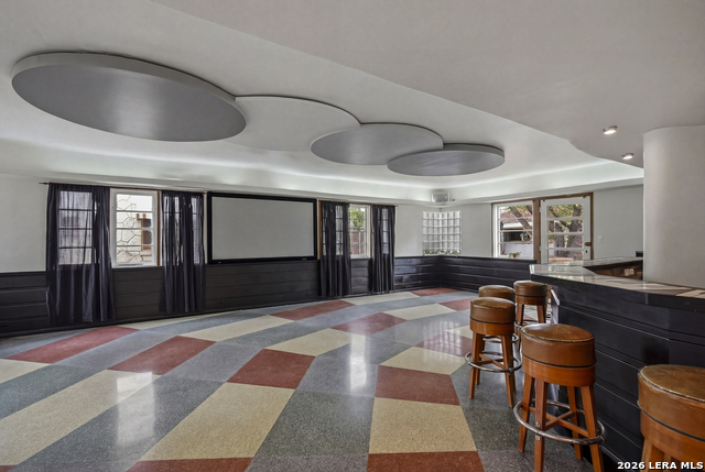 Image 19 of 45 For 432 Mary Louise Dr