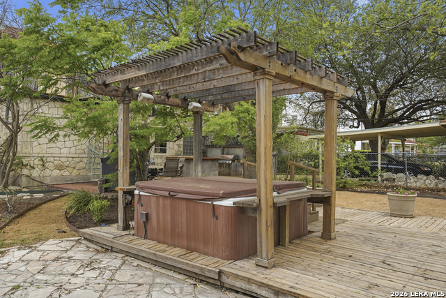 Image 37 of 45 For 432 Mary Louise Dr