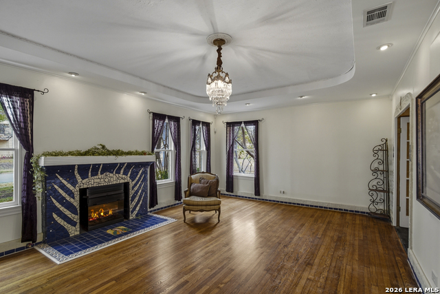 Image 9 of 45 For 432 Mary Louise Dr