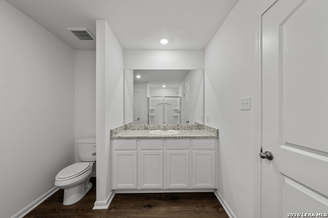 Image 13 of 28 For 16181 Farmer