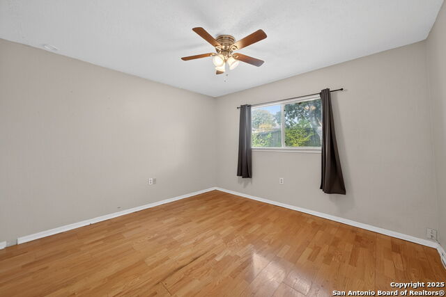 Image 16 of 18 For 6007 Lonesome Pine St