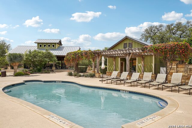 Image 36 of 45 For 9025 Peridot