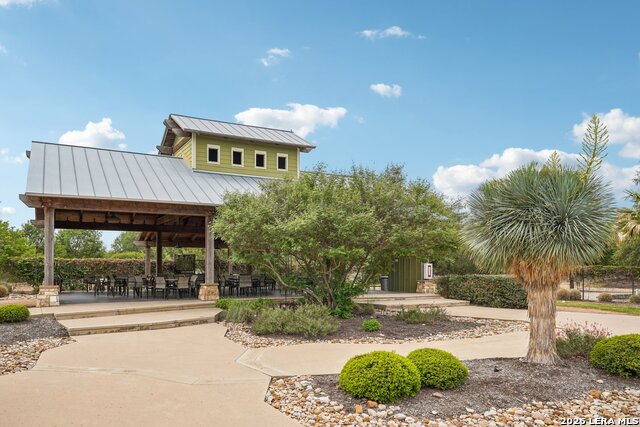 Image 38 of 45 For 9025 Peridot