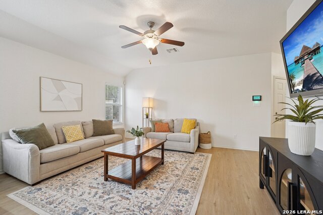 Image 8 of 45 For 9025 Peridot