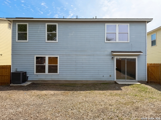 Image 5 of 17 For 4731 Stable Holw