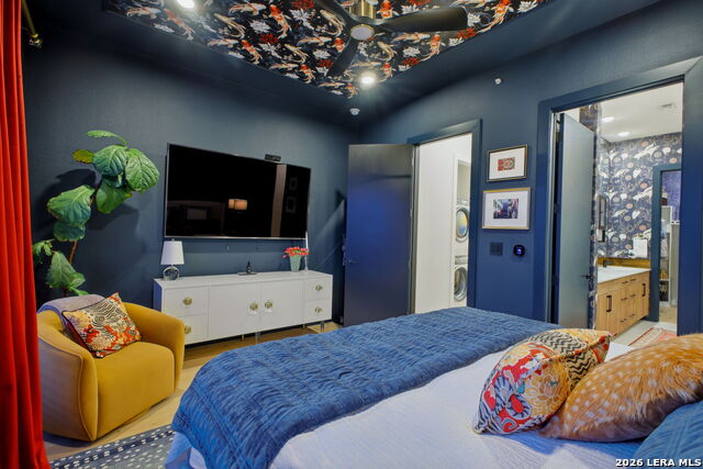 Image 27 of 72 For 719 E Locust St, Unit 4107  4107