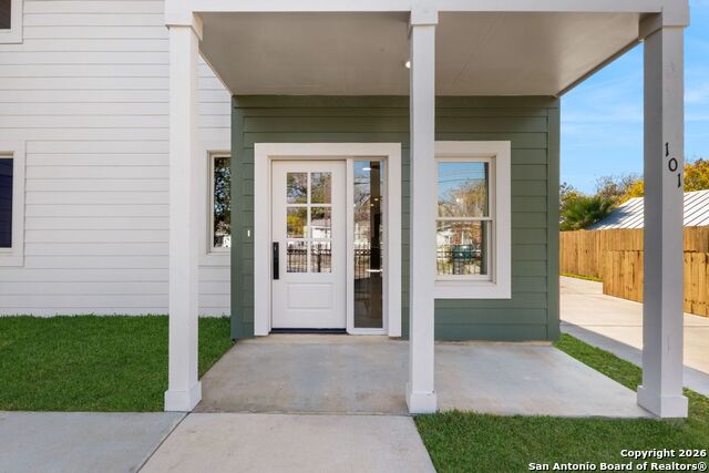 Image 3 of 30 For 510 Stieren St  101